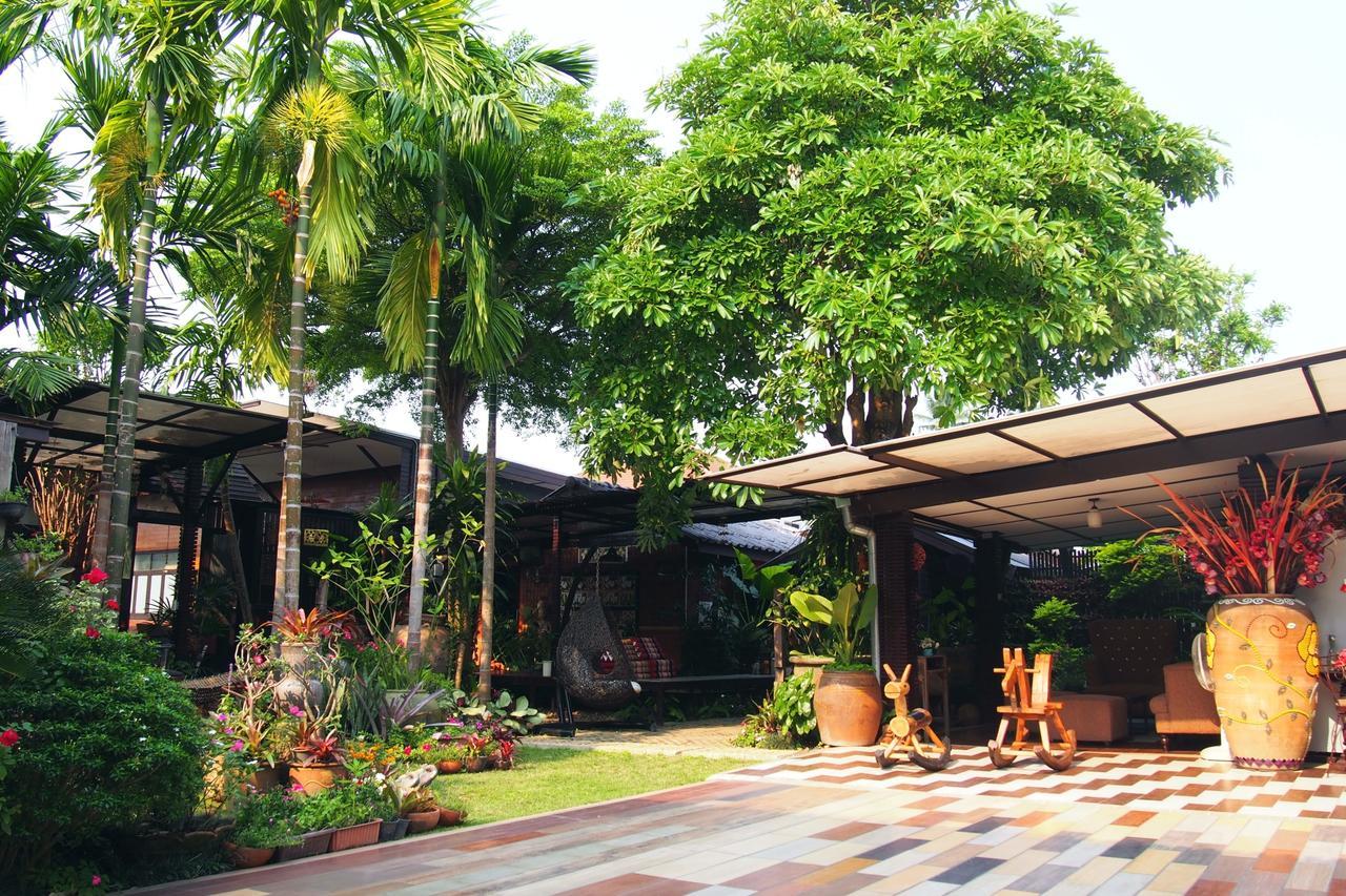 Wiang Kum Kam Resort Chiang Mai Exterior photo